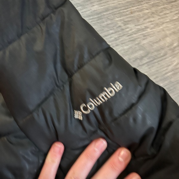 Columbia jacket with Omni heat - Picture 3 of 6